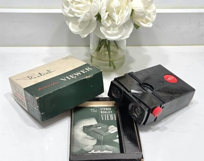 Vintage Stereo Realist 3D Slide Viewer ST-61 Battery Powered Red Button - Tested - Image 1 of 4