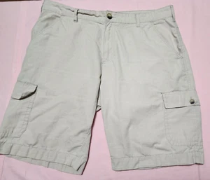 Men's Method Brand -Tan/Khaki Shorts - Size 38 - 6 Pockets -     - Picture 1 of 3
