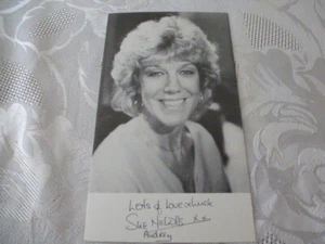 Presigned Coronation Street Sue Nicholls Audrey signed photo - Picture 1 of 2