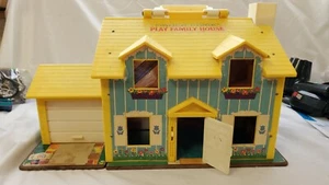 Vintage 1969 Fisher Price Play Family House 952 Used lot#1851 - Picture 1 of 12