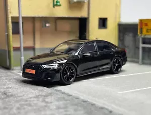 GCD 1/64 Lega Auto Diecast Modello Audi S8 Sport Nero Argento - Foto 1 di 17