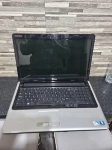 J549 Dell Inspiron 1750 17.3" 4GB Ram Won't Turn On Spares Or Reapirs - Picture 1 of 11