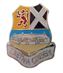 Gretna Green Crest Small Pin Badge  - Picture 1 of 3