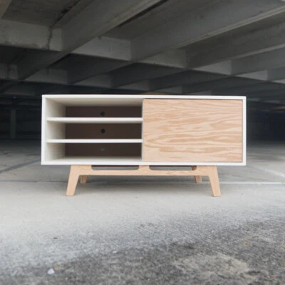 Consola/mesa multimedia moderna de mediados de siglo Foto 1 de 4