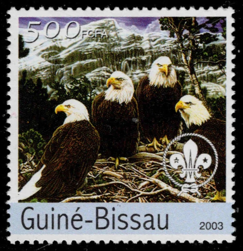 GUINEA BISSAU Mi 2597 - Bald Eagle "Haliaeetus leucocephalus" (pc33637) — 第 1/1 张图片