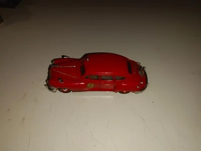 SOLIDO CHRYSLER WINDSOR 1947 1:43 - Immagine 1 di 4