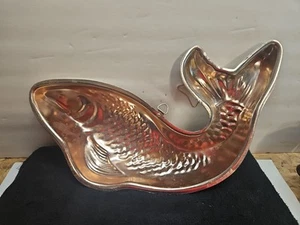 Vtg.aluminum Hanging Fish Mold From Hong Kong - Picture 1 of 8