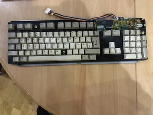 GORRA DE REPUESTO DE TECLADO SAMSUNG COMMODORE AMIGA 500 (Amiga 500 Plus) - Imagen 1 de 5