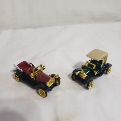 Vintage High Speed Car Set of 2 HF9085 HF9087 - Image 1 of 4