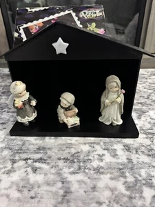 Kim Anderson’s Pretty As A Picture Krippe von Enesco mit Box - Bild 1 von 8