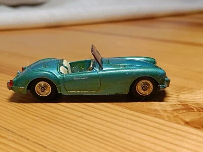 Corgi Toys 302 MGA *with original box* - Image 1 of 4
