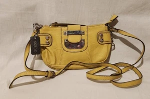 Guess Leather Mini Crossbody Bag Yellow NWT!! Perfect For SPRING or EASTER! - Picture 1 of 15