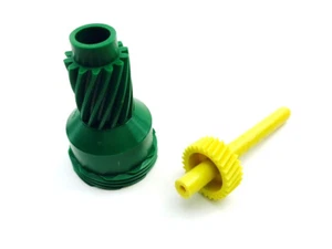 200R4 Transmission 10 Tooth Drive Governor & 28 Driven Tooth Speedometer Gears - Picture 1 of 3