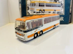 Corgi Classics 1/50 Scale 35303 Bedford VAL Coach - SELNEC - Boxed - Picture 1 of 12