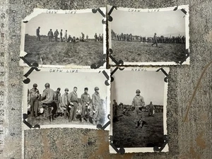 Foto instantánea de colección soldados del ejército de Estados Unidos de la Segunda Guerra Mundial esperando en la línea Chow almuerzo - Imagen 1 de 6