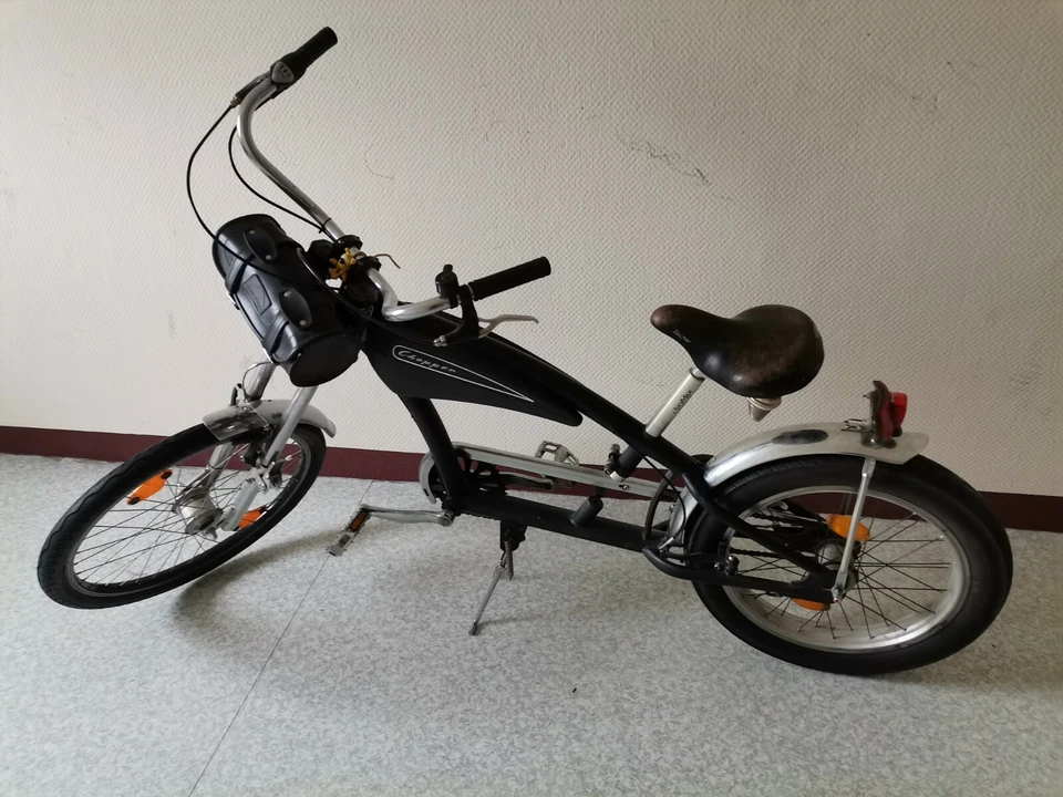 Chopper, gebraucht, steht nur indoor, also rostfrei, muß wegen Platzmangel weg - Bild 1 von 1