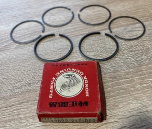 Anelli pistone originali NOS Honda CL160 CB160 CA160 13022-217-000 - Foto 1 di 4