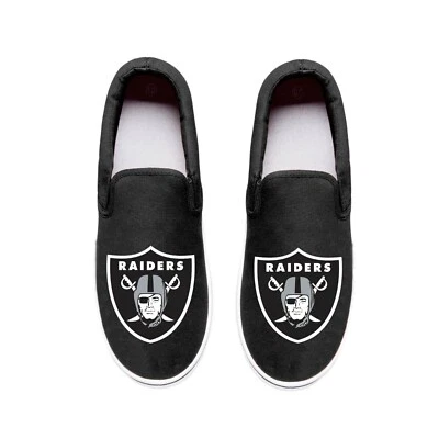 Zapatillas bajas sin cordones con logotipo grande de Las Vegas Raiders para hombre Foto 1 de 2
