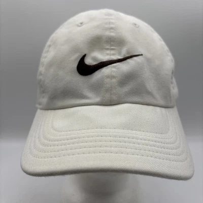 Gorra de golf Nike Heritage86 Dri-Fit blanca 729507-100 ajustable con correa OSFM Foto 1 de 4