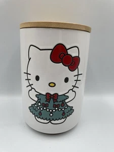 BRANDNEU Offizielle Sanrio Hello Kitty Weihnachtsbaum Kleid Dose Keksdose - Bild 1 von 7