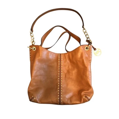 Bolso Michael Kors Uptown Astor Dorado Tachonado Hombro Caramelo Cuero 15x13 Foto 1 de 4