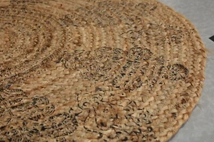 Indian Handmade Jute Rug Natural Fiber Rug Handmade Braided Rug Round Area Rug - Picture 1 of 3