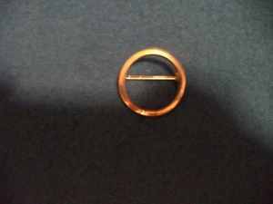 VINTAGE ROUND 'VIRGIN' PIN - GOLD TONE FROM THE 70'S - Picture 1 of 1