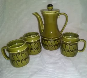 Vintage Mid Century Royal Sealy Green Teapot & 3 cups Japan - Picture 1 of 9
