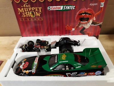 1/24 NHRA 2002 Tony Pedregon The Muppet Show 25 años divertido coche acción Foto 1 de 2