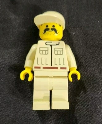 Rebel Technician LEGO Star Wars Minifigure from 7140/7142/7180 NO CRACKS - Image 1 of 4