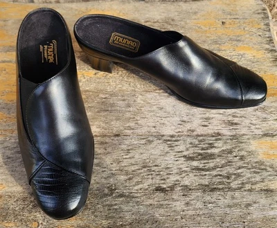 Munro American Cassie Leather Open Back Shoe Black Mule Size 9M Barely Used - Image 1 of 4