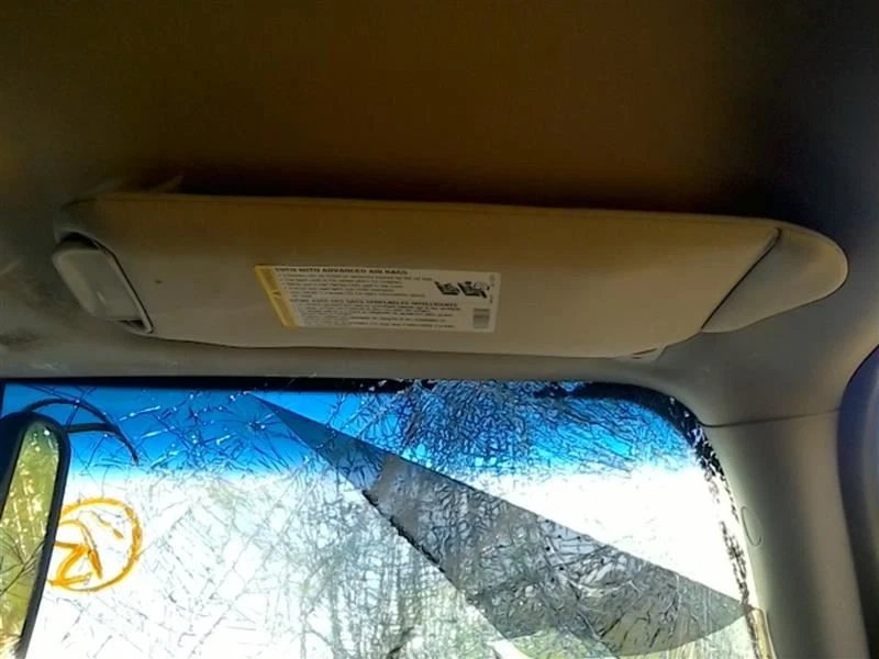 Passenger Right Sun Visor Fits 06-10 HUMMER H3 116751 - Image 1 of 4