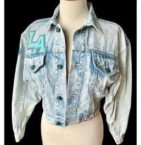GIACCA VINTAGE LA GEAR Denim ~ S ~ anni 80 90 lavaggio acido ritagliato ~ strass/applicazione - Foto 1 di 7