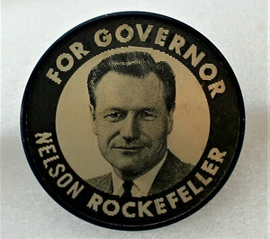 Rockefeller Gouverneur Keating Senator Bild Prod Flicker Button Pin Neu aus altem Lagerbestand 1960er - Bild 1 von 3