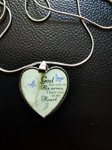 God Has You In His Arms I Have You In My Heart Necklace Pendant - Picture 1 of 3