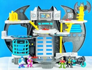 Fisher-Price Imaginext Super Friends Batman Batcave 2013 w/ figures accessories - Picture 1 of 24