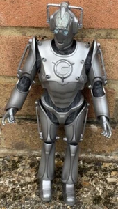 FIGURA DE ACCIÓN DR WHO 12", VARIANTE CEREBRAL CONTROLADOR CIBERNÉTICO - Imagen 1 de 2