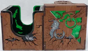 MTG Commander Deck Box GOLGARI VERDE/NERO standard Magic the Gathering - Foto 1 di 7