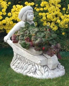 Junge mit Schubkarre (S550) Pflanzkorb Pflanzschale Blumentopf Steinguss 57 cm - Bild 1 von 1