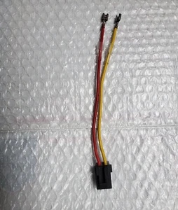Stecker für KURBELRUTSCHENMOTOR 4 YARDMAN SCHNEEGEBLÄSE ARIENS elektrische Schneefräse  - Bild 1 von 3
