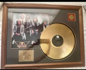 Vintage Aerosmith Gold Schallplatte Album Geffen gerahmt Dude sieht aus wie eine Lady Million - Bild 1 von 7