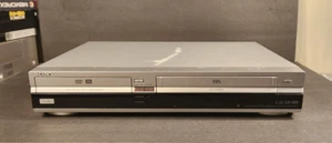 SONY RDR-VX530 DVD RECORDER VHS COMBO PLAYER WIE BESEHEN DVD FUNKTIONIERT VHS KEINE TEILE - Bild 1 von 6