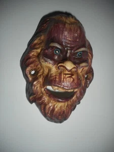 Apribottiglie Bigfoot Sasquatch apribottiglie da parete decorazione bar in ghisa - Foto 1 di 3