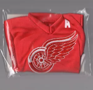 * 2007-08 UD Mini Jersey Collection Home Jerseys - HENRIK ZETTERBERG - Bild 1 von 1