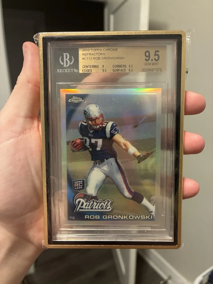 ROB GRONKOWSKI 2010 TOPPS REFRACTOR CROMADO RC #112 BGS 9,5 GEMA COMO NUEVA (POCO POP)🔥  Foto 1 de 4