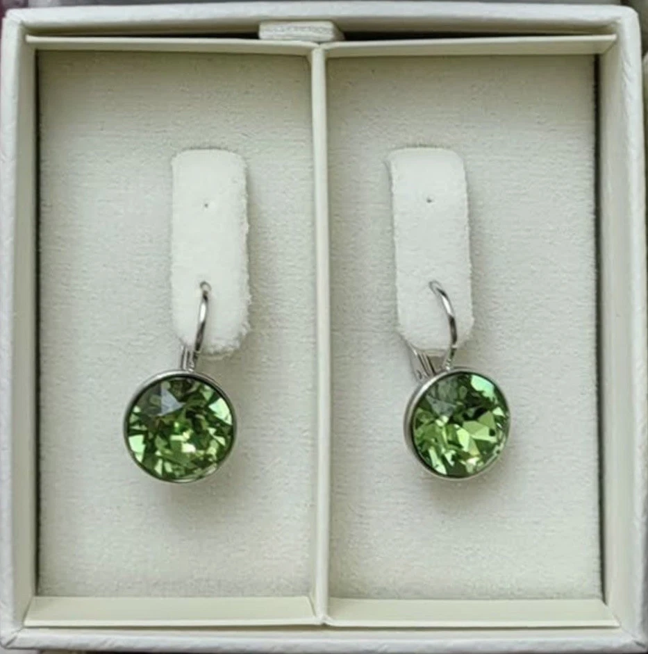 Swarovski BELLA drop earrings Round cut Green Rhodium plated 5724291