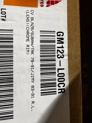 Pair Tail Light for 78-86 Chevrolet K5 Blazer 87-91 Blazer LH RH w/ Chrome Trim - Image 1 of 4