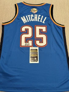 Parche autografiado de las finales de la camiseta de Oklahoma City Thunder con certificado de autenticidad JSA Ajay Mitchell OKC - Imagen 1 de 2