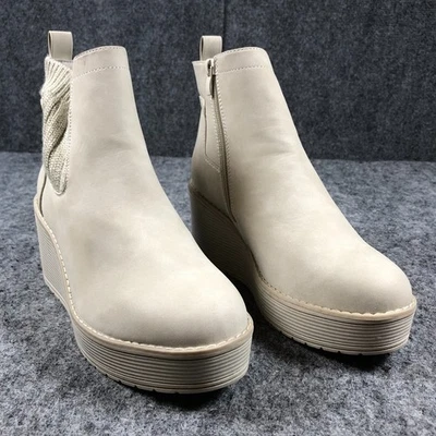 Steve Madden Wedge Booties Women’s 9 Ivory Faux Leather Paisley Zip Up Boots - Image 1 of 4