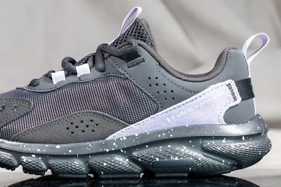 Zapatos para mujer Under Armour Charged Verssert SPKLE NUEVOS Y AUTÉNTICOS, talla 7 Foto 1 de 4